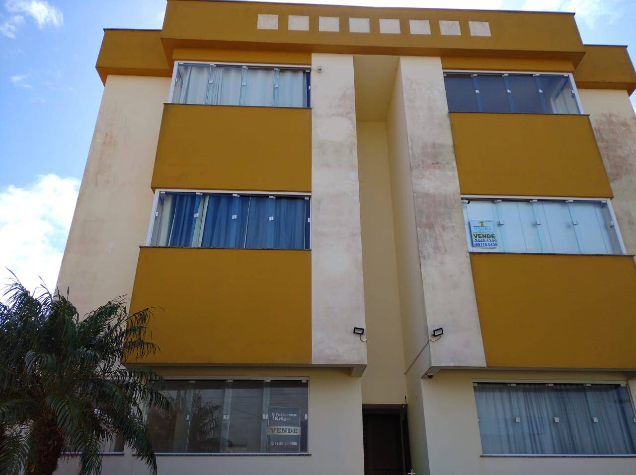 Cobertura à venda com 2 quartos, 63m² - Foto 1