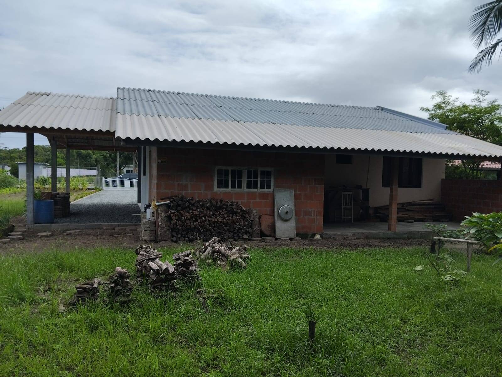 Chácara à venda com 2 quartos, 105m² - Foto 11