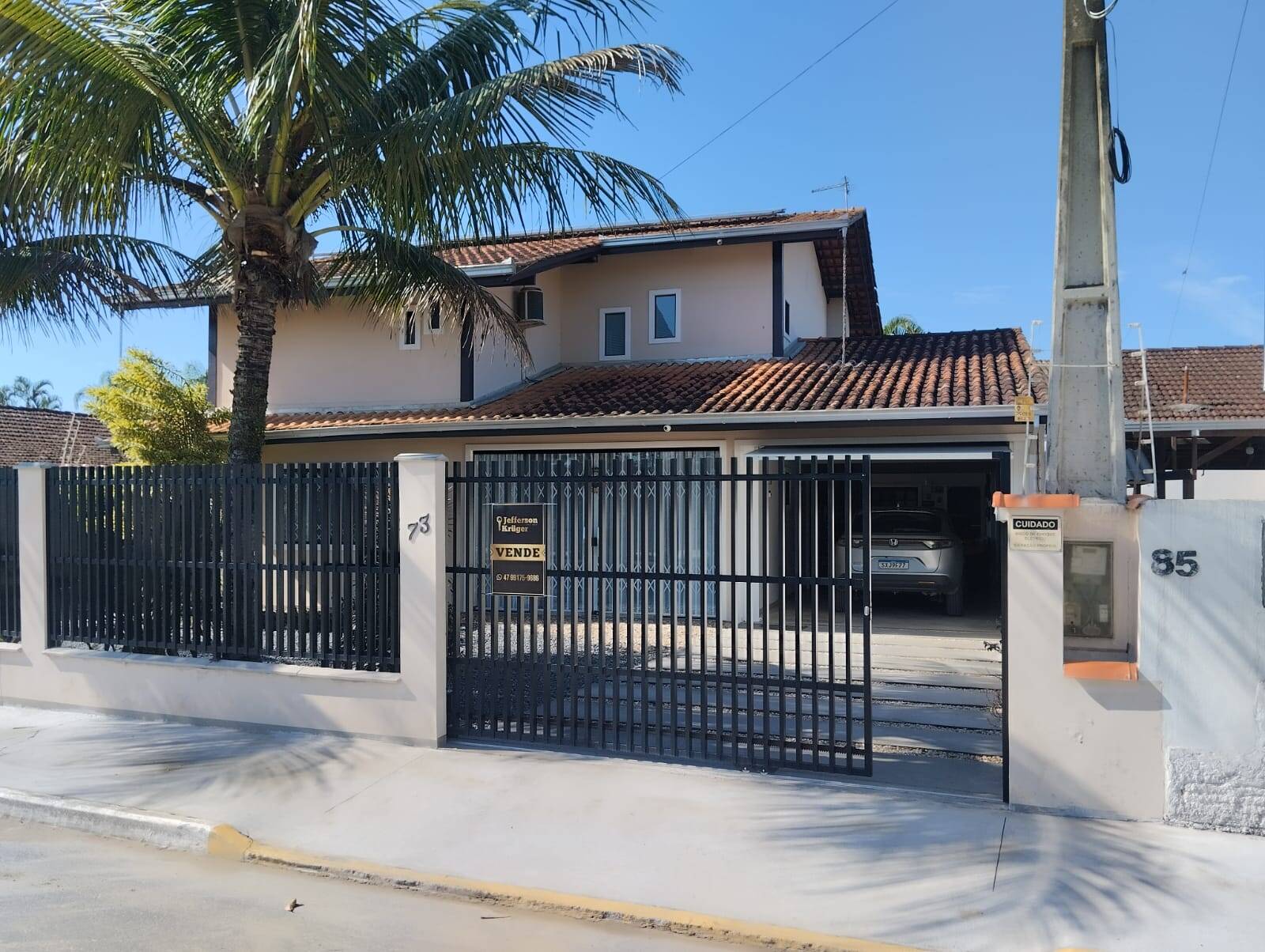 Casa à venda com 4 quartos, 250m² - Foto 4