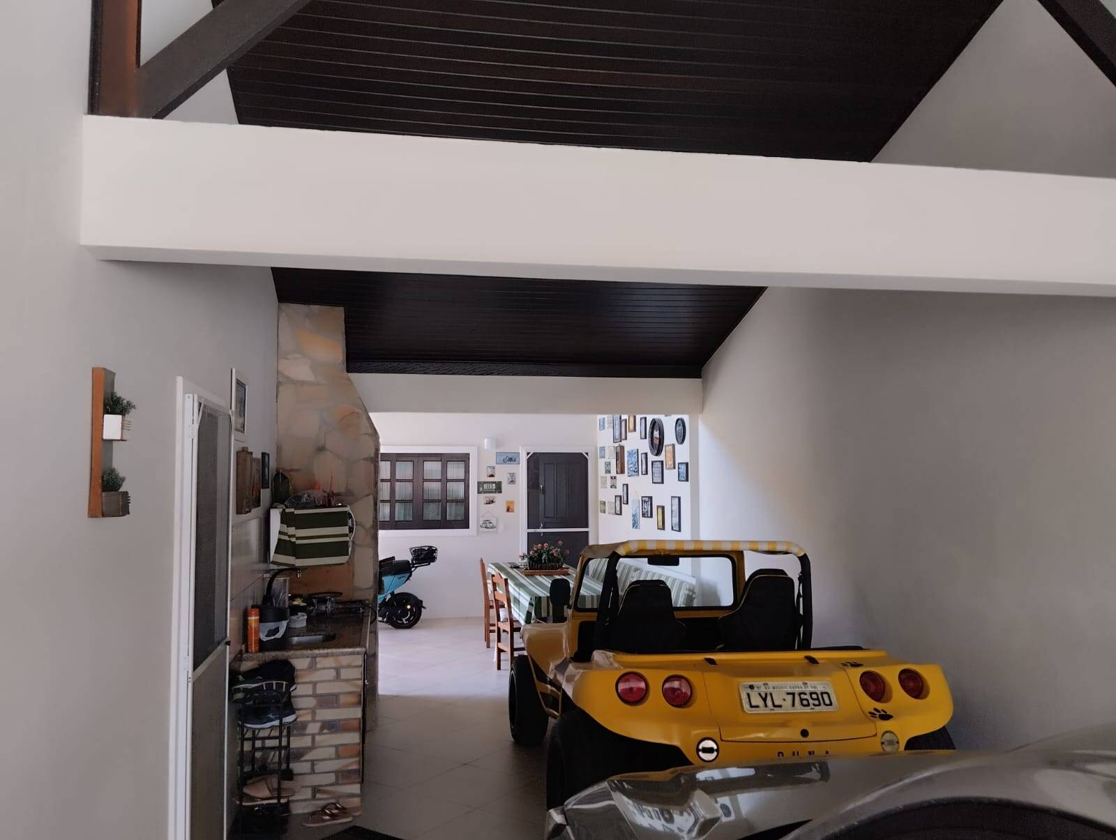 Casa à venda com 4 quartos, 250m² - Foto 9