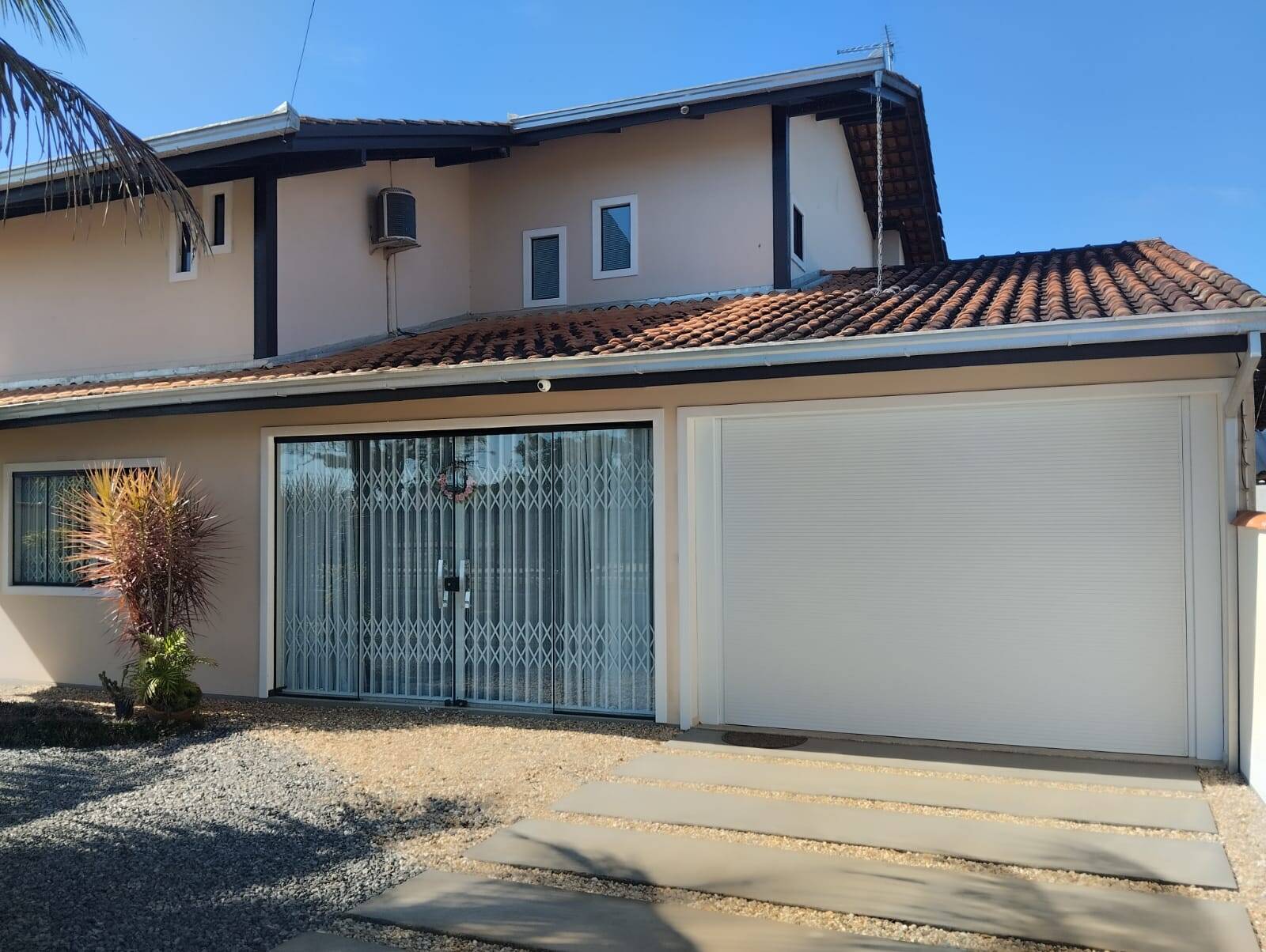 Casa à venda com 4 quartos, 250m² - Foto 37