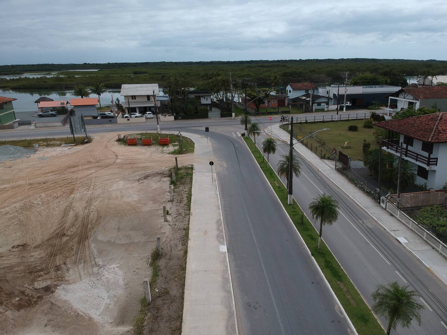 Casa, 4 quartos, 250 m² - Foto 33