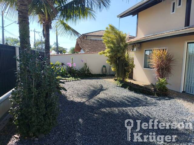 Casa para Venda em Balneário Barra do Sul - 5