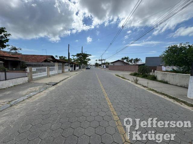#99 - Casa para Venda em Balneário Barra do Sul - SC