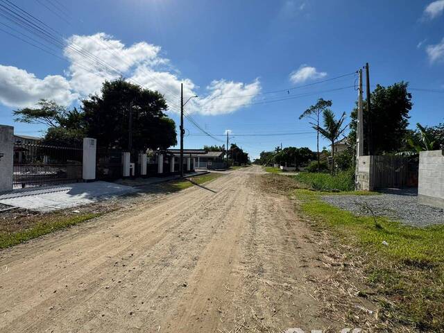#101 - Terreno para Venda em Balneário Barra do Sul - SC