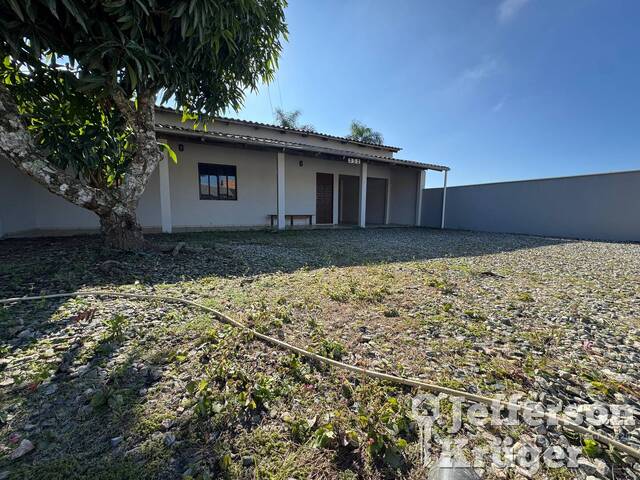 Casa para Venda em Balneário Barra do Sul - 4
